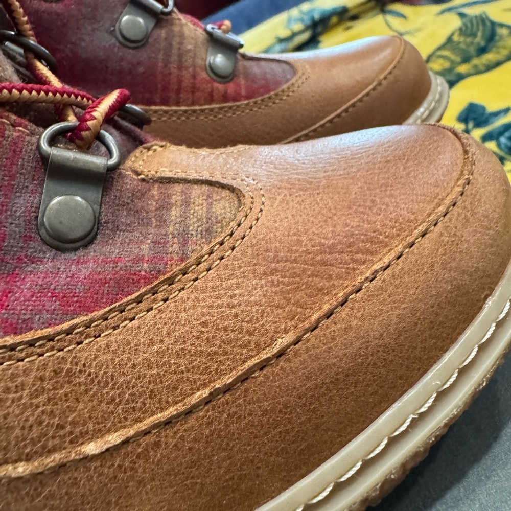 Timberland Brown and Red Plaid Lace-Up Boots - Picture 6 of 16
